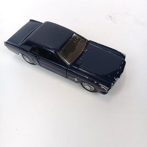 Maisto 1965 Ford Mustang Toy Car 1:39 Scale Dark Navy Blue Flaws - Picture 10 of 11